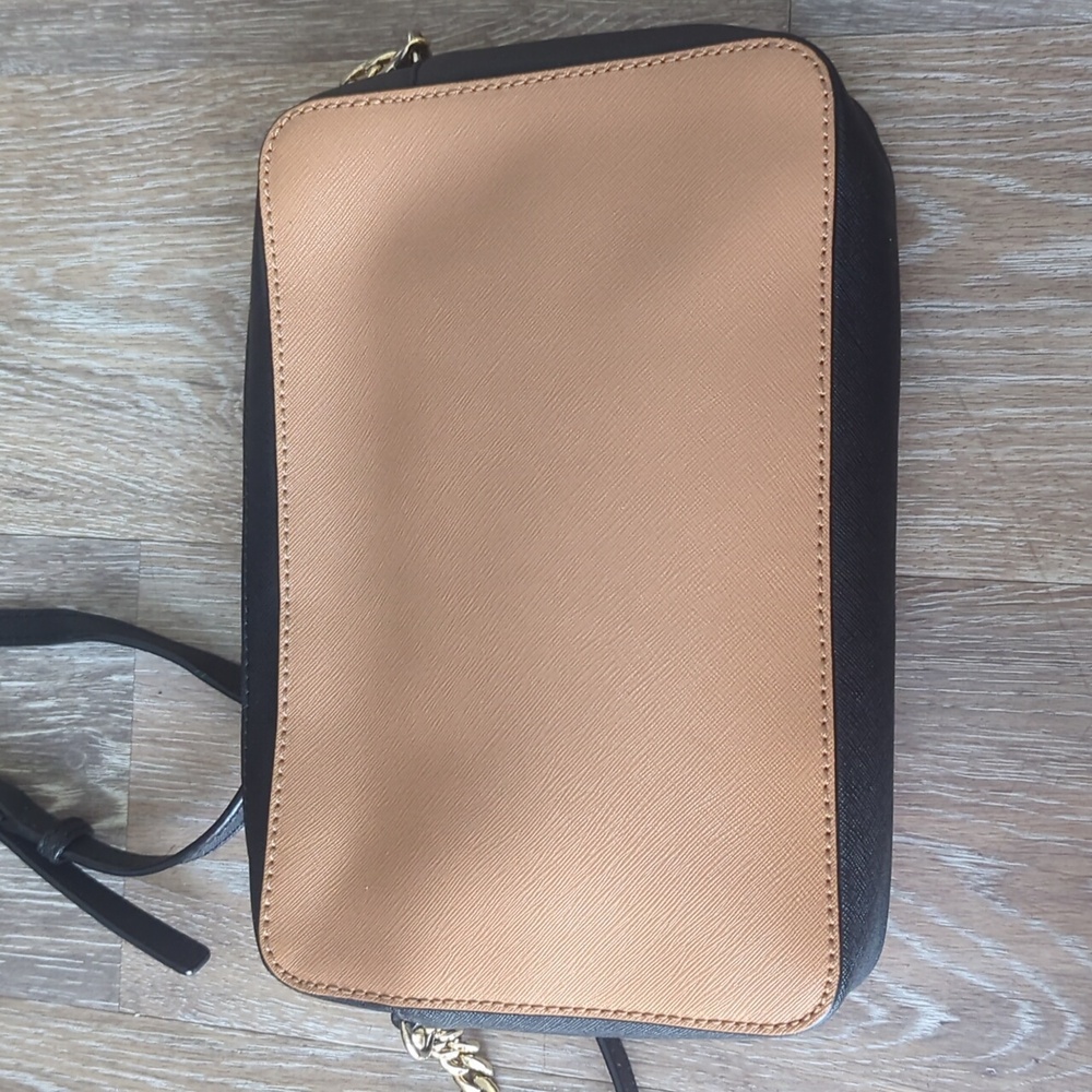 Michael kors crossbody - Picture 7 of 13